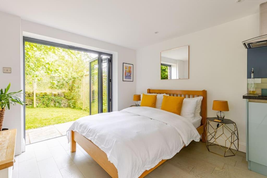 Apartamento Cosy Cotswolds Retreat Near Bath & Castle Combe Chippenham  Exterior foto